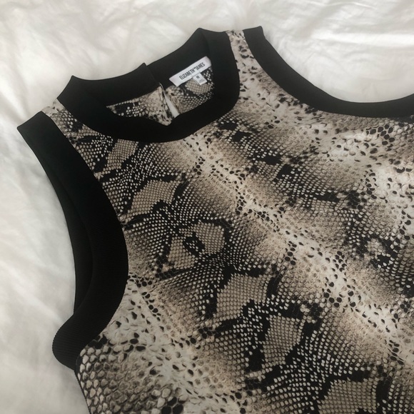 Elizabeth and James Snake Print Top - Picture 3 of 5